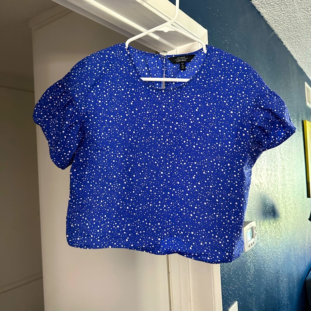 & Other Stories Crop Blouse in Blue Polka Dot Size US 6